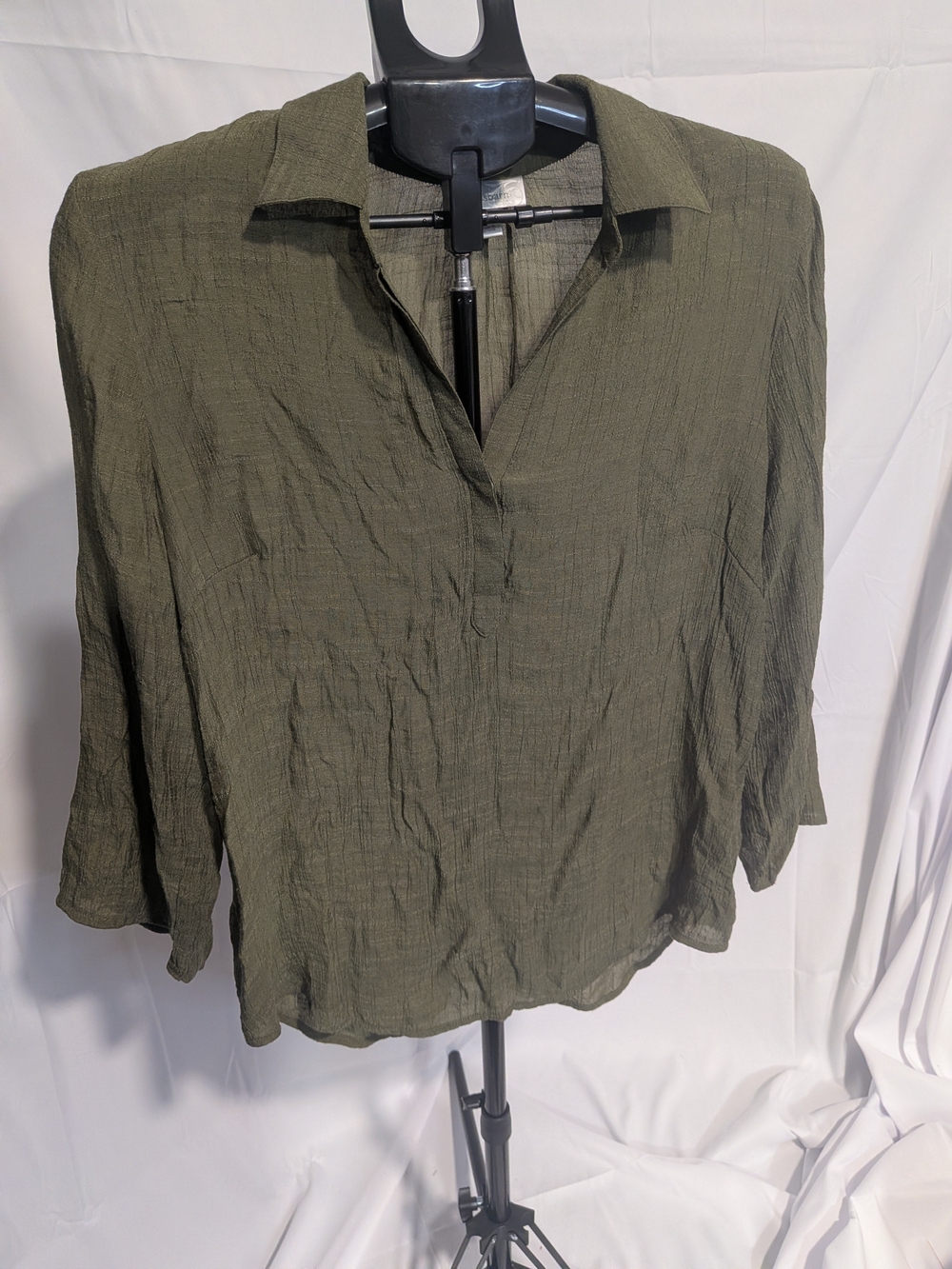 dressbarn Olive Collared V-Neck Lightweight Tunic